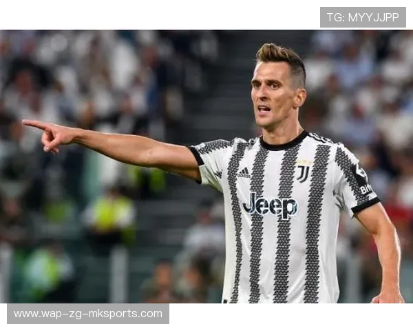 尤文米利克高速插上抢点成功再度得分：速度与默契谱写的攻势传奇