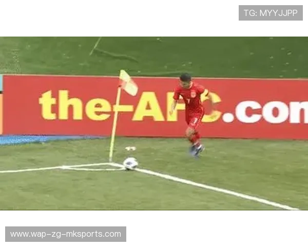 摩纳哥角球战术成利器，门前争顶再收回报