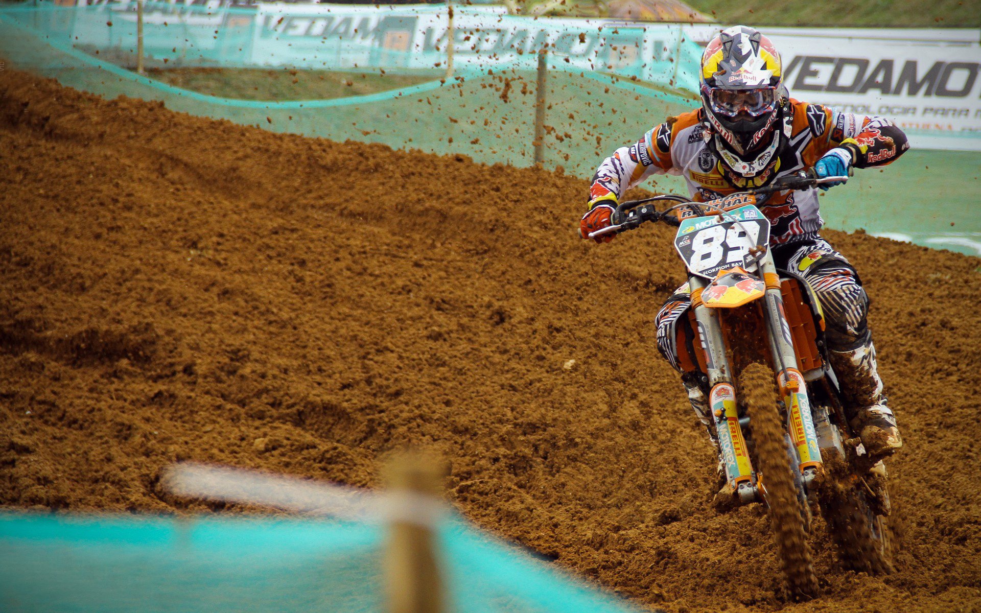 新闻中心拓展多元战略布局，多元化战略视角